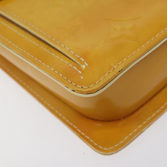 LOUIS VUITTON Monogram Vernis Motto Pouch Lime Yellow M91059 LV Auth ep7977 - Picture 15 of 16